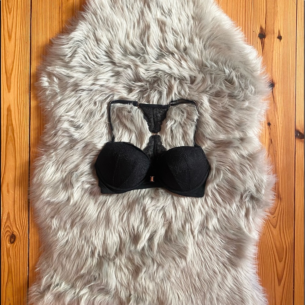 Black Lace Victoria’s Secret Push-up Bra